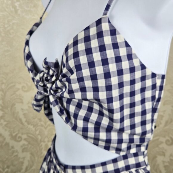 Gingham Checkered Dress - Picture 8 of 16